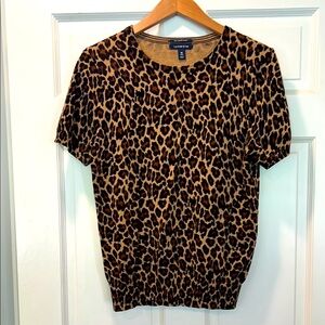 Leopard Print Short Sleeve Top